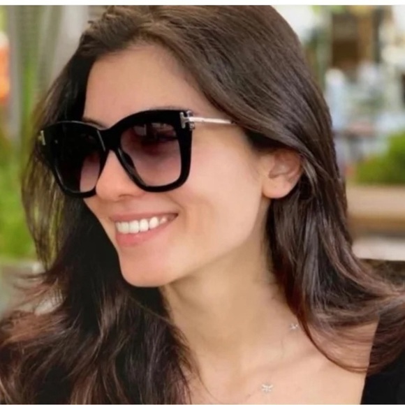 ✅️100% Authentic Tom Ford Tortoise Dasha Sunglasses TF822 polarized - Picture 2 of 11